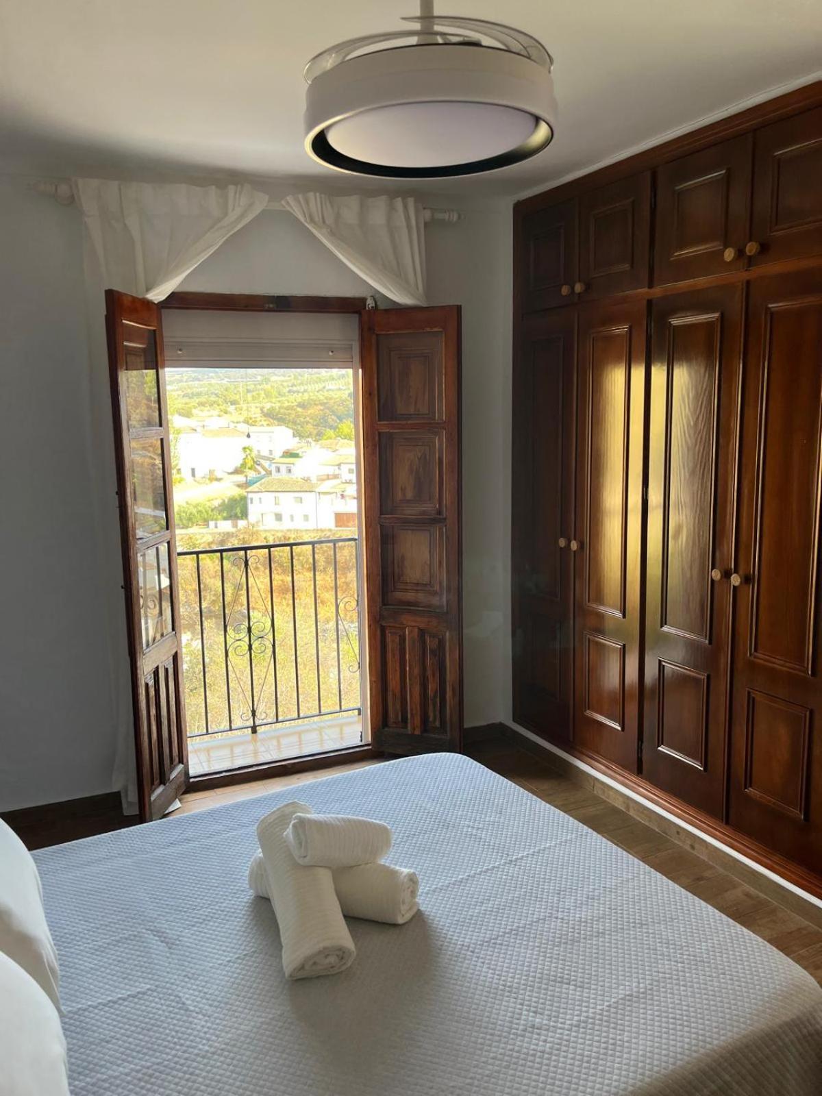 Los Cortinales Setenil De Las Bodegas Luaran gambar