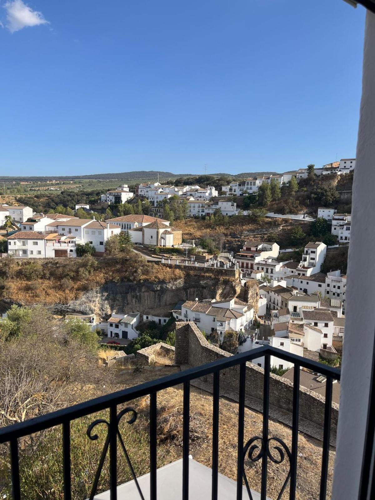 Los Cortinales Setenil De Las Bodegas Luaran gambar